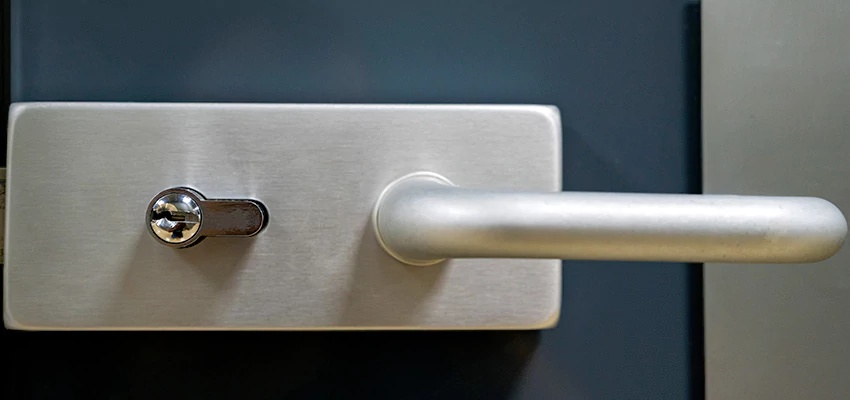 Change Patio Door Locks in Lompoc, California